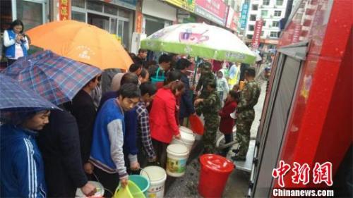 蕲春暴雨实时动态